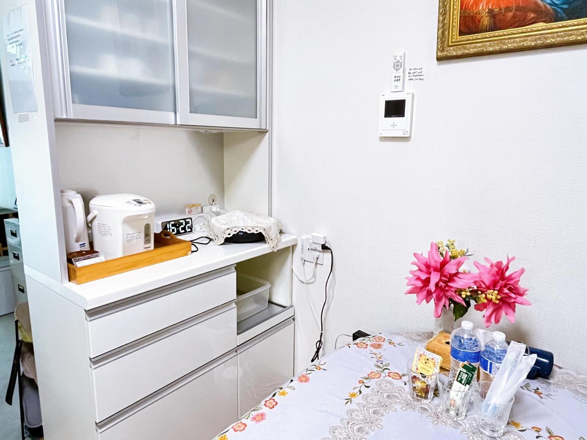 Guesthouse Atelier Ten 民泊アトリエ天 Осака Екстериор снимка