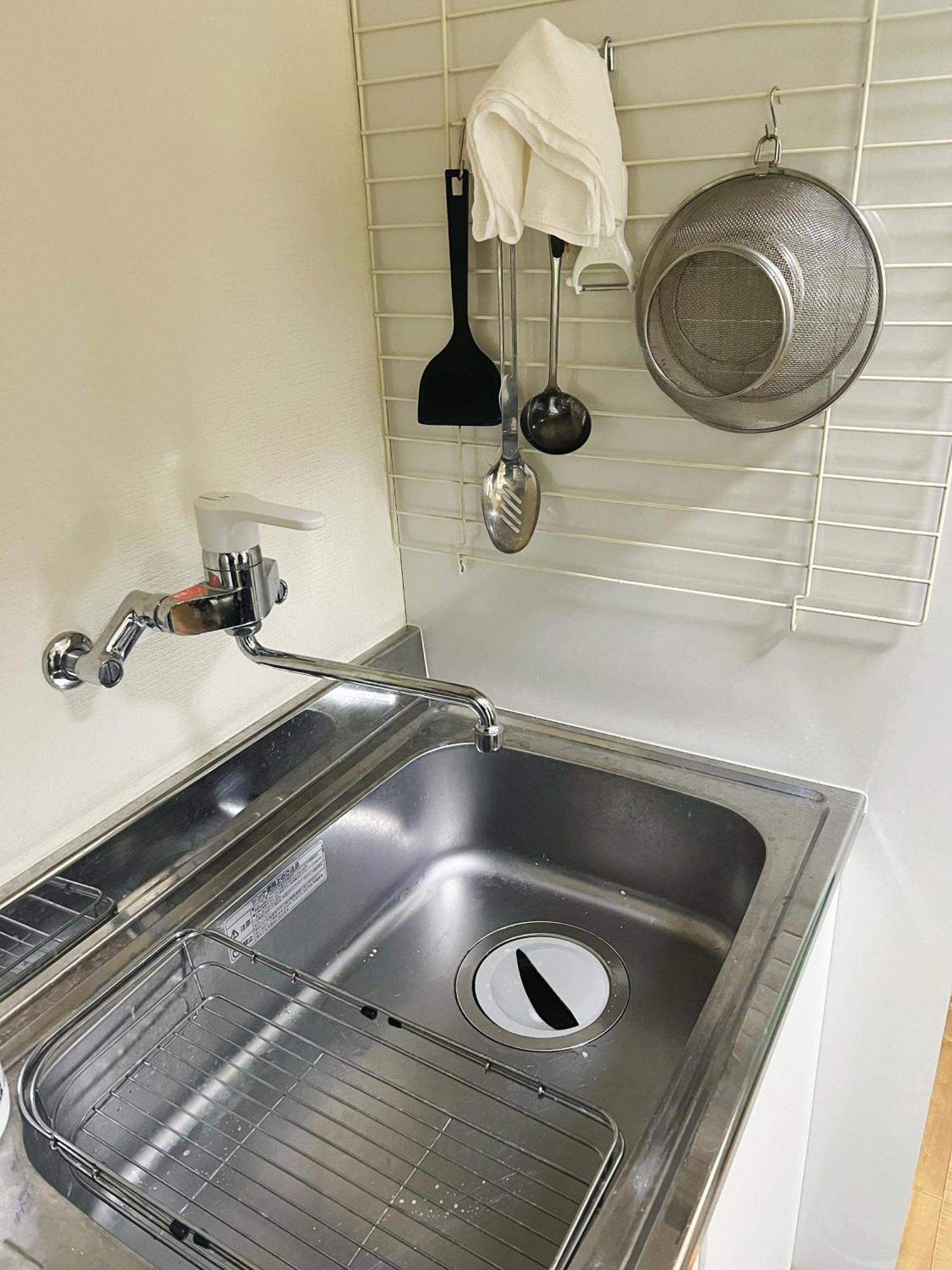 Guesthouse Atelier Ten 民泊アトリエ天 Осака Екстериор снимка